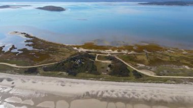 Long Island 'daki Duxbury Sahili ve Duxbury Körfezi hava manzaralı Massachusetts MA, ABD. 