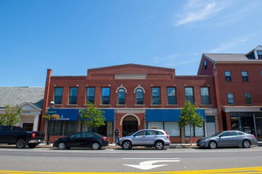Peabody, Massachusetts MA, ABD 'deki Main Caddesi' ndeki tarihi ticari bina.. 
