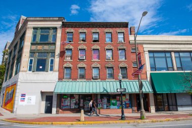 Fitchburg şehir merkezindeki Prichard Caddesi 'ndeki tarihi ticari binalar, Massachusetts MA, ABD. 