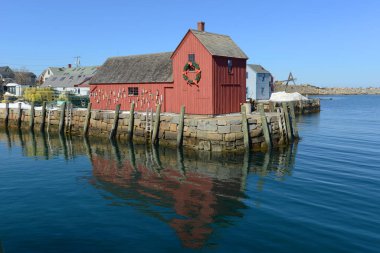 Motif 1, 1840 yılında Rockport, Massachusetts, MA, ABD 'de inşa edilen bir balıkçı kulübesi. Bu bina, New England deniz yaşamının en ünlü sembolüdür..