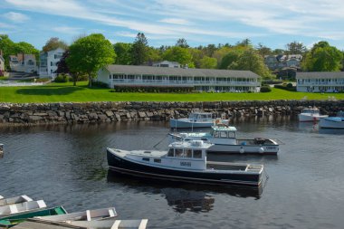 Ogunquit, Maine ME, ABD 'deki Perkins Koyu' nda balıkçı teknesi.