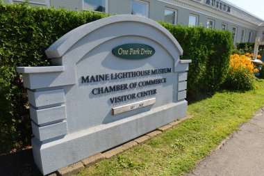 Maine Lighthouse Müzesi giriş işareti Rockland, Maine, ABD.