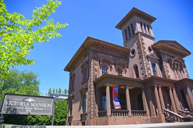 Victoria Malikanesi 1860 yılında Portland, Maine, ABD 'de 109 Danforth Caddesi' nde inşa edilmiştir..