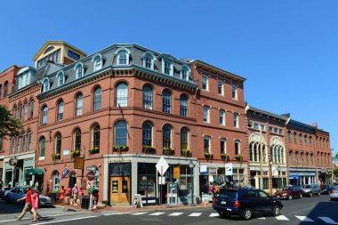 Portland Eski Limanı 19. yüzyıldan kalma tuğla binalarla doludur ve şu anda Portland, Maine, ABD 'nin ticari merkezidir..
