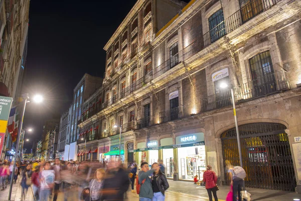 Historické Budovy Avenida Francisco Madero Calle Simon Bolivar Street Noci — Stock fotografie