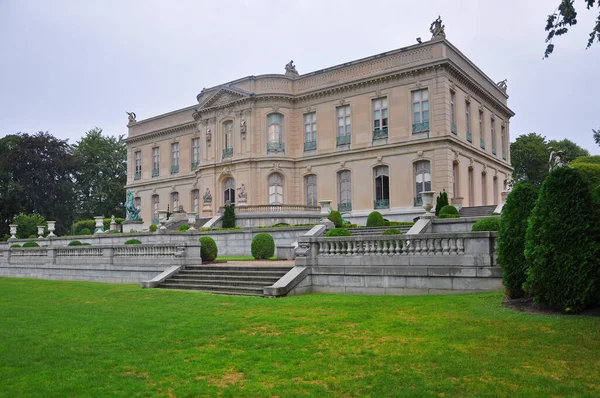 The Elms is a Gilded Age mansion in Bellevue Avenue Historic District in Newport , Rhode Island RI, USA.