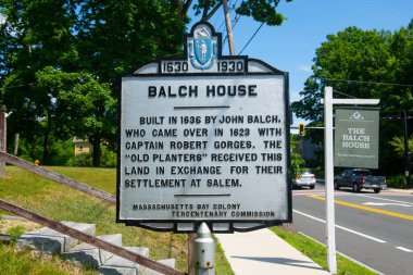 Balch House 1636 yılında John Balch tarafından Beverly, Massachusetts MA, ABD 'deki 448 Cabot Caddesi' nde inşa edilmiştir.. 