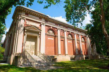 17 Kirkland Caddesi 'ndeki Lowell Konferans Salonu Harvard Üniversitesi, Cambridge, Massachusetts MA, ABD.