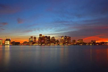 Boston City Gökdelenleri, Gümrük Dairesi ve Boston Rıhtımı. Doğu Boston, Boston, Massachusetts MA, ABD..