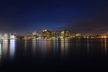 Boston City Gökdelenleri, Gümrük Dairesi ve Boston Rıhtımı. Doğu Boston, Boston, Massachusetts MA, ABD..