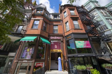 Tarihi Lilly Pulitzer 135 Newbury Caddesi, Back Bay, Boston, Massachusetts MA, ABD. 