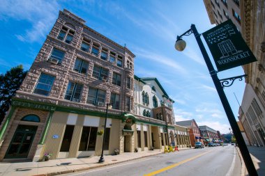 Woonsocket belediyesi ana caddedeki Woonsocket, Rhode Island RI, ABD.