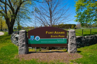 Fort Adams State Park giriş tabelası Newport, Rhode Island RI, ABD. 