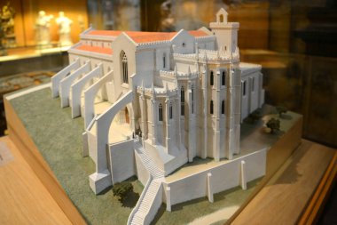 Orijinal Carmo Manastırı Modeli (Portekizce: Igreja de Carmo). Kilise, Lizbon, Portekiz 'deki 1755 Lizbon Depremi' nin harabesidir.. 