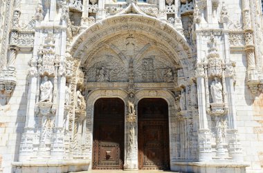 Jeronimos Manastırı (Portekizce: Mosteiro dos Jeronimos), Portekiz 'in Belem ilçesindeki UNESCO Dünya Mirasları Alanı..