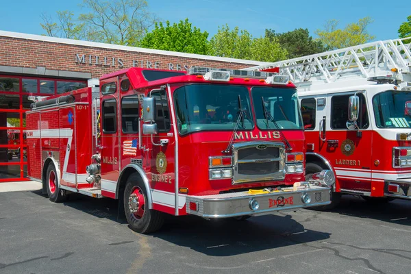 Camiones Bomberos Departamento Bomberos Millis Massachusetts — Foto de Stock