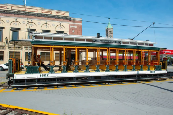 Loowell Open Trolley Streetcar 1602 National Streetcar Museum Dutton Street — стоковое фото