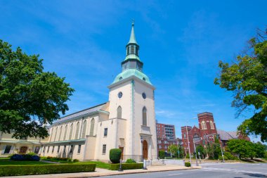 Tarihi Worcester, Massachusetts MA, ABD 'deki 73 Lancaster Caddesi Trinity Lutheran Kilisesi. 