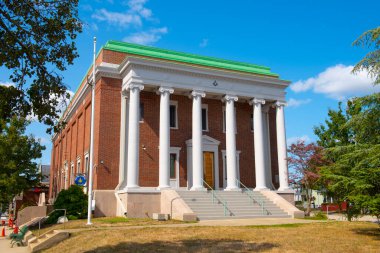Doğu Providence, Rhode Island RI, ABD 'deki 222 Taunton Bulvarı' ndaki Tarihi Masonlar Salonu Büyük Locası.. 