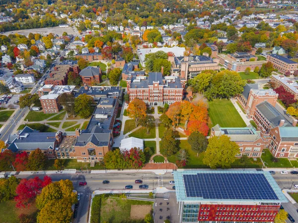 Vista Aérea Clark University University Park Con Follaje Otoñal City — Foto de Stock