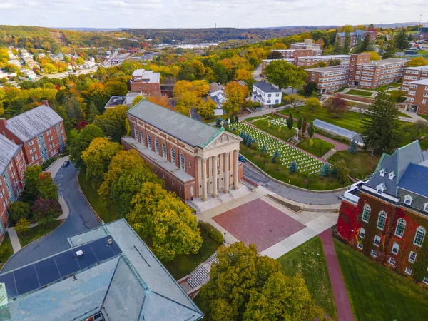 Luftaufnahme Der Joseph Chapel College Holy Cross Mit Herbstlaub Der — Stockfoto