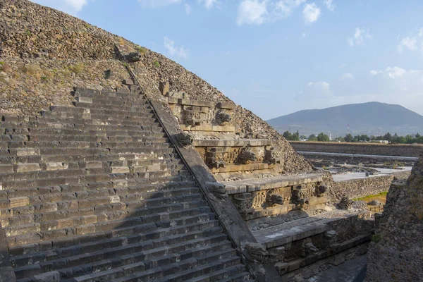 Templo Quetzalcoatl Citadel Teotihuacan Cidade San Juan Teotihuacan Estado México — Fotografia de Stock