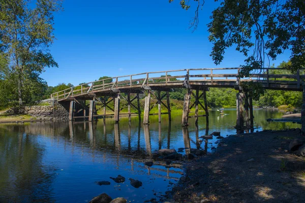 Old North Bridge Memorial Obelisk Minute Man National Historical Park — Foto Stock