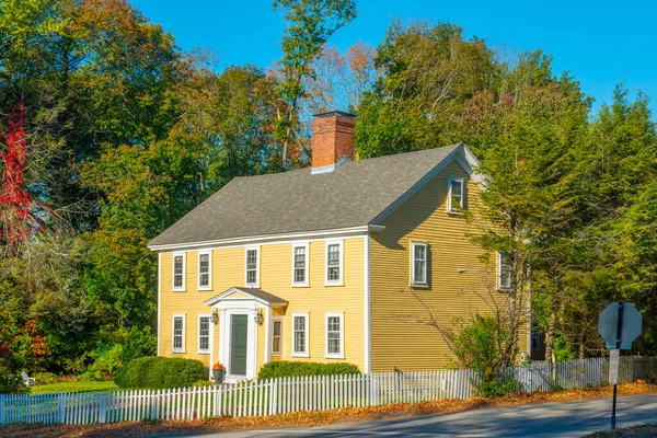 Historic Colonial Style building at 2 Sandy Point Road in historic town center of Lincoln, Massachusetts MA, USA.