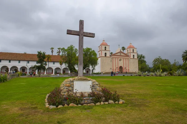 Old Mission Santa Barbara Una Misión Estilo Colonial Española Construida — Foto de Stock