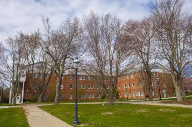 Middlesex Community College Henderson Hall Bedford Campus 591 Springs Road, Bedford, Massachusetts MA, ABD. 