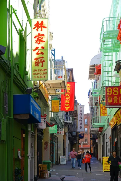 Antike Geschäftshäuser Chinesischen Stil Der Ross Alley Zwischen Washington Street — Stockfoto