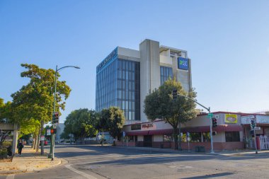 San Joaquin ilçe binası 6 S El Dorado Caddesi, Stockton şehir merkezi, Kaliforniya CA, ABD. Bu ofis binası San Joaquin First Federal Savings için inşa edildi..