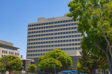 Mountain Bay Plaza 444 Castro Caddesi 'ndeki tarihi şehir merkezi Mountain View, California CA, ABD. 