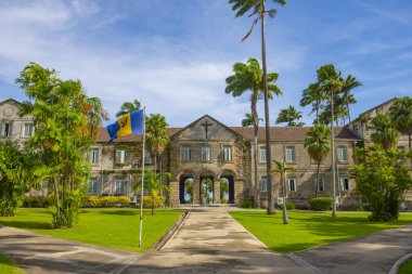 Codrington Koleji, Barbados, Saint John 'da bulunan bir Anglikan teoloji koleji. Bu üniversite Amerika 'daki en eski Anglikan ilahiyat okullarından biridir..