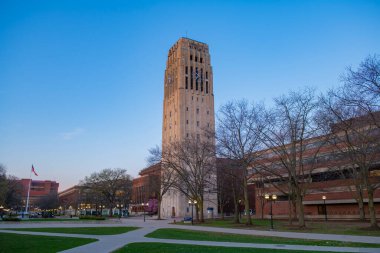 Burton Memorial Tower 230 N Ingalls Caddesi Michigan Üniversitesi, Ann Arbor, Michigan MI, ABD.