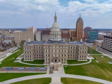 Michigan Eyalet Meclisi, Michigan Eyaleti 'nin 100 N Capitol Bulvarı, Lansing, Michigan MI, ABD' deki yasama hükümetidir..
