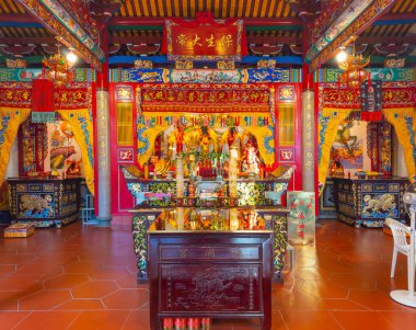 Yonghu Gong Tapınağı, Çin 'in Fujian Eyaleti' nin tarihi Xiamen şehrindeki bir köy olan Zeng Cuo 'daki Deniz Mazu Tanrıçası' na adanmış Mazu tapınağıdır..