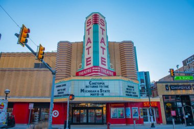 Michigan Üniversitesi 233 S State Caddesi 'ndeki Devlet Tiyatrosu tarihi Ann Arbor, Michigan MI, ABD.