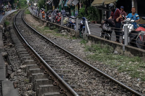 Bangkok Thailandia Luglio 2019 Binari Ferroviari Adiacenti Alla Comunità Trasporto — Foto Stock