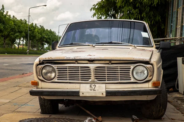 Bangkok Thailand May 2021 Front View Broken Old Vintage Car — Stock Photo, Image
