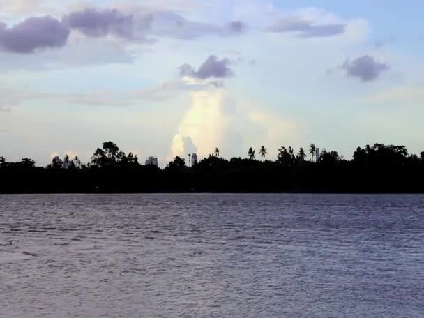 Céu Azul Nuvem Quando Sol Está Prestes Pôr Rápido Movimento — Vídeo de Stock