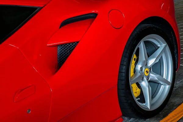 Bangkok Tailândia Junho 2021 Close Roda Traseira Rim Carro Ferrari — Fotografia de Stock