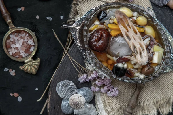 Zoet Dessert Soort Chinees Dessert Met Gekookte Suikerstroop Heerlijk Hier — Stockfoto