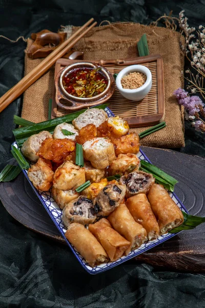 Muchos Alimentos Vegetarianos Rollos Taro Frito Taro Guangjian Rollos Primavera — Foto de Stock