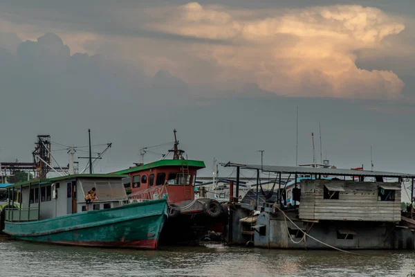 Μπανγκόκ Ταϊλάνδη Απρ 2020 Εμπορευματικά Πλοία Στη Μέση Του Ποταμού — Φωτογραφία Αρχείου