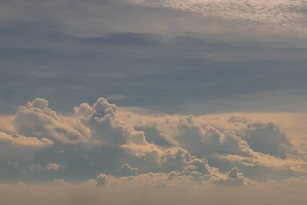 Langit Yang Indah Dengan Latar Belakang Awan Kelembutan Awan Awan — Stok Foto