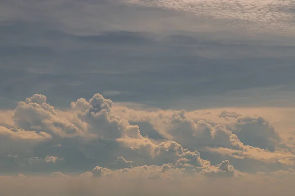 Beau Ciel Avec Fond Nuageux Douceur Des Nuages Luminosité Ciel — Photo