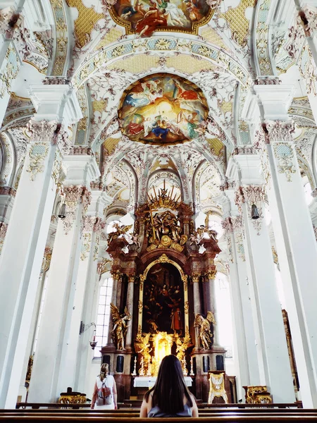 Münih, Almanya - 28 Haziran 2019: Heilig Geist Kirche veya Kutsal Ruh Kilisesi — Stok fotoğraf