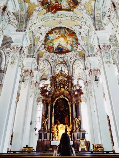 Münih, Almanya - 28 Haziran 2019: Heilig Geist Kirche veya Kutsal Ruh Kilisesi — Stok fotoğraf