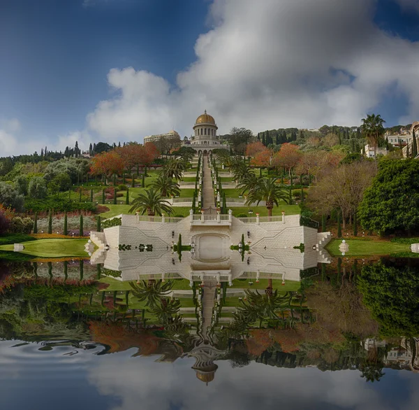 Templo y jardines bahai en Haifa — Foto de Stock
